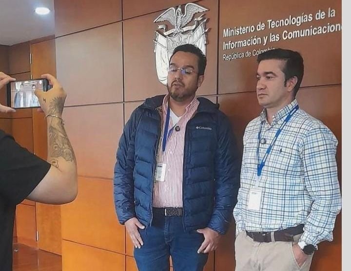 Fotografía de la Agremiación de Contratistas de Telecomunicaciones (ACT). 